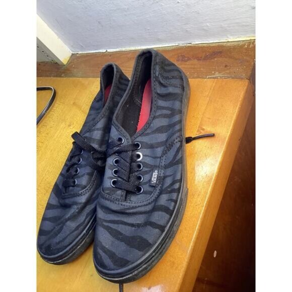 Preppy Streetwear Coquette Utility Vans Sneakers Men’s Black Shoes Size 6 - Picture 2 of 5